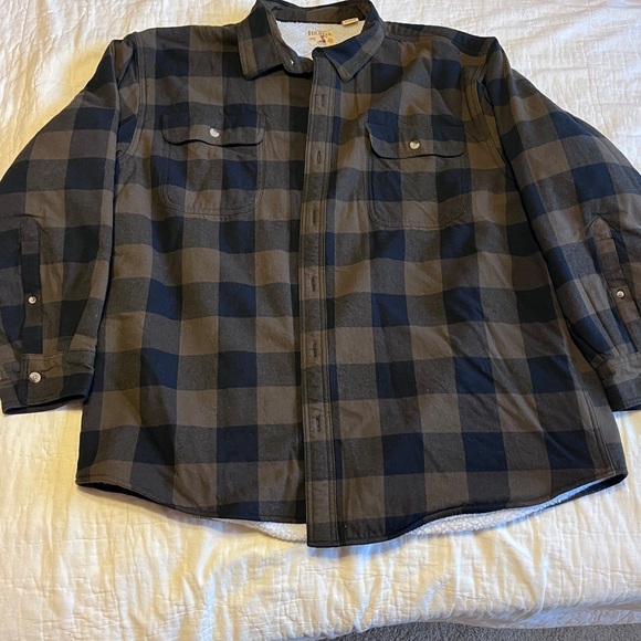 Redhead Shacket - Picture 2 of 6